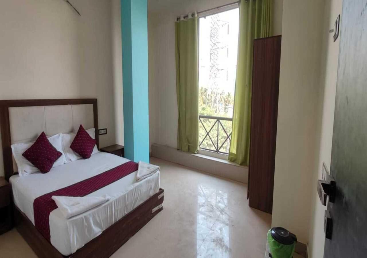 Hotel Blue Sky Residency Bombay Exterior foto
