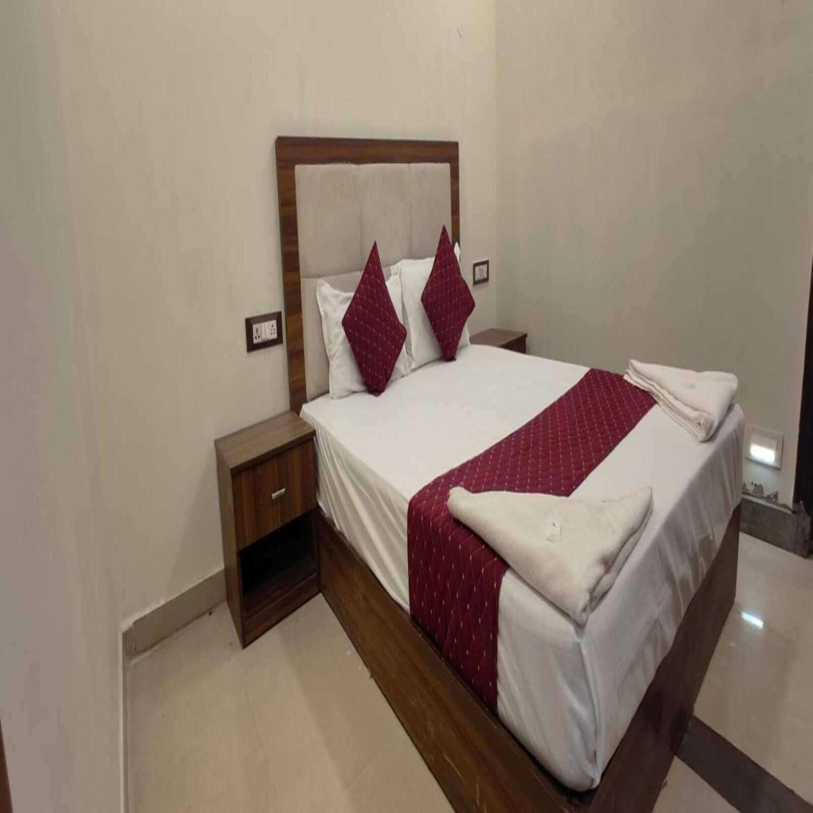 Hotel Blue Sky Residency Bombay Exterior foto